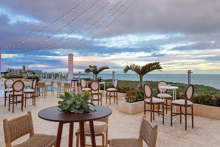 Residence Inn By Marriott Cancun Hotel Zone Exteriör bild