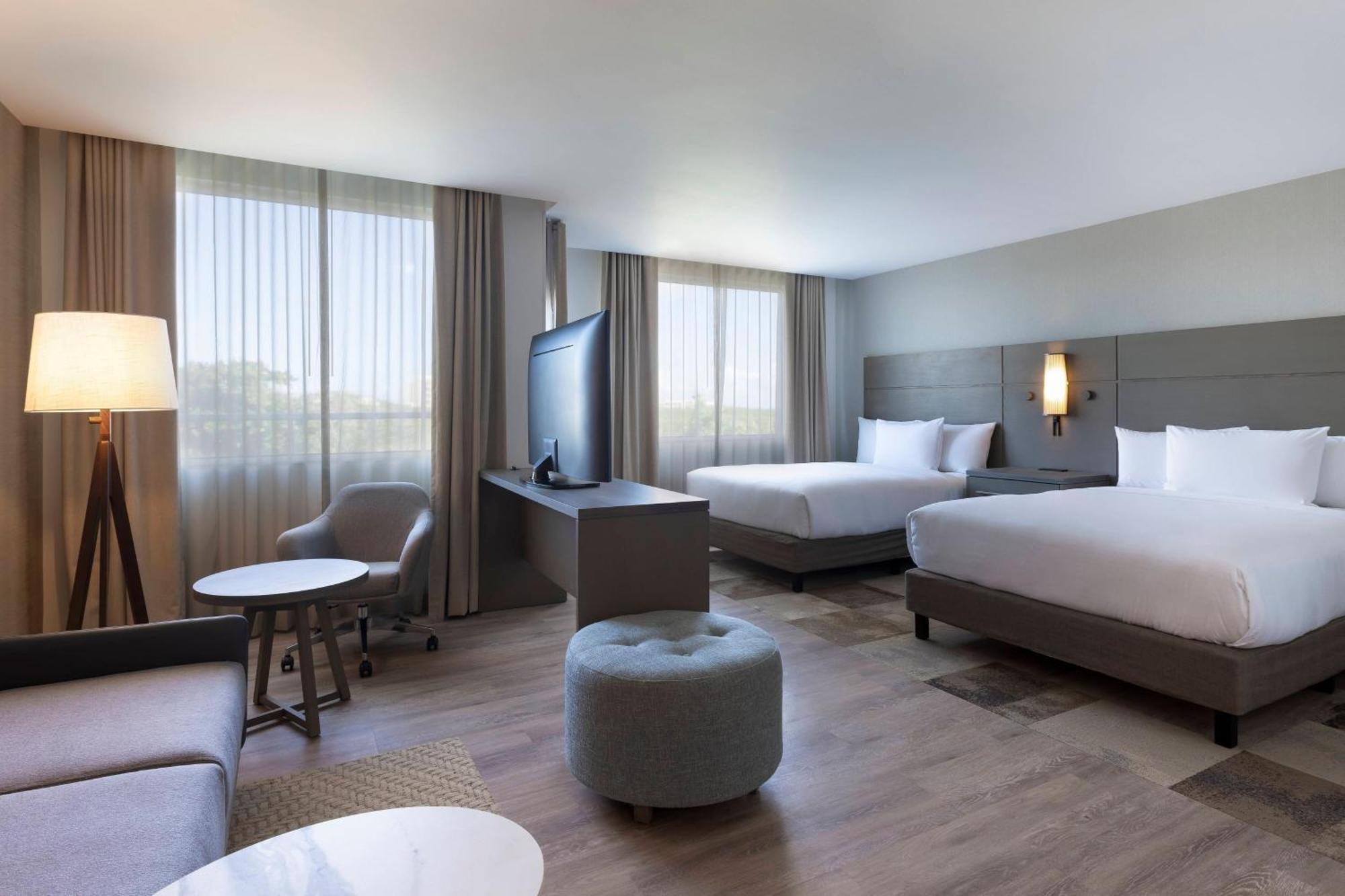 Residence Inn By Marriott Cancun Hotel Zone Exteriör bild