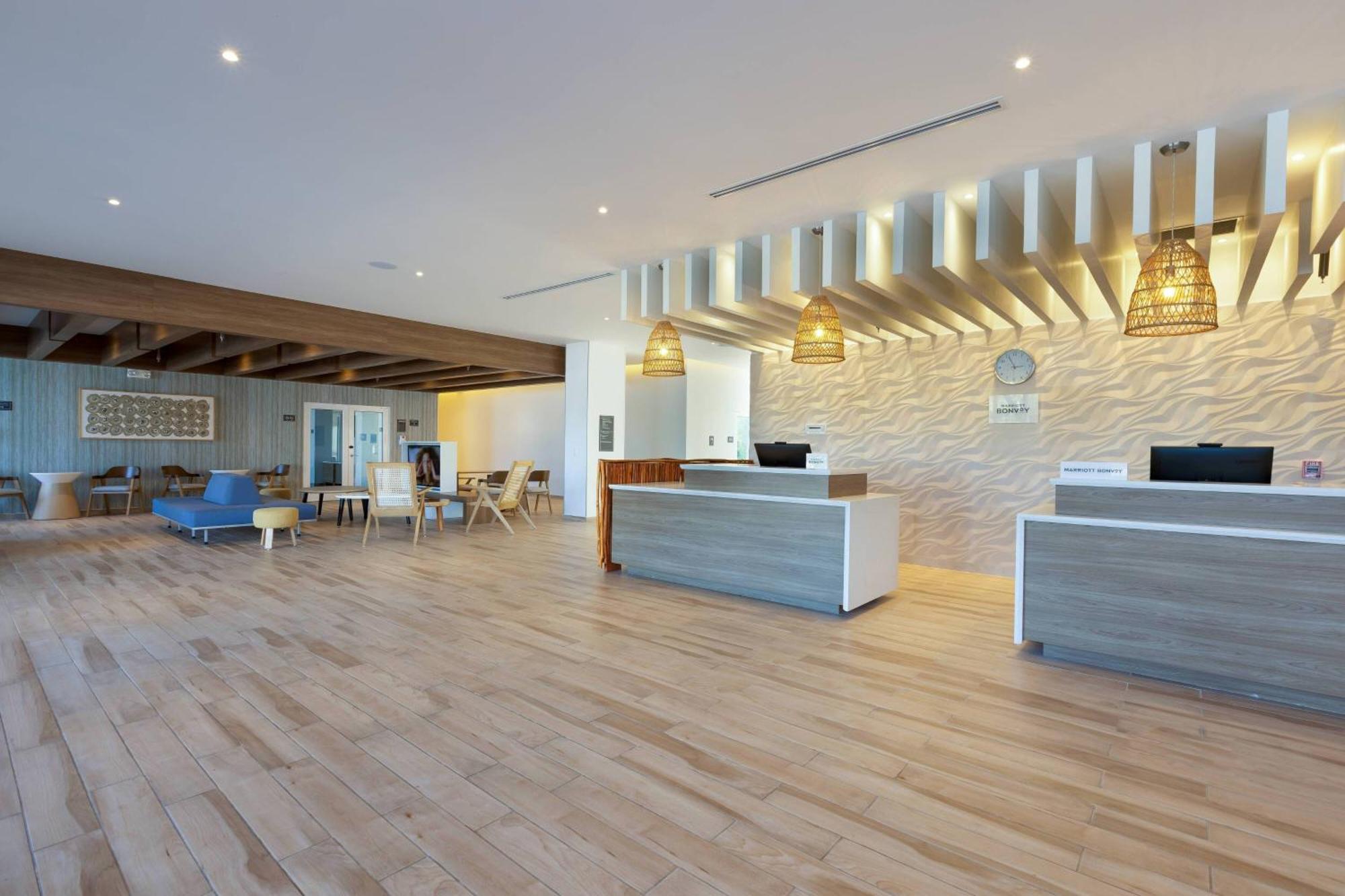 Residence Inn By Marriott Cancun Hotel Zone Exteriör bild