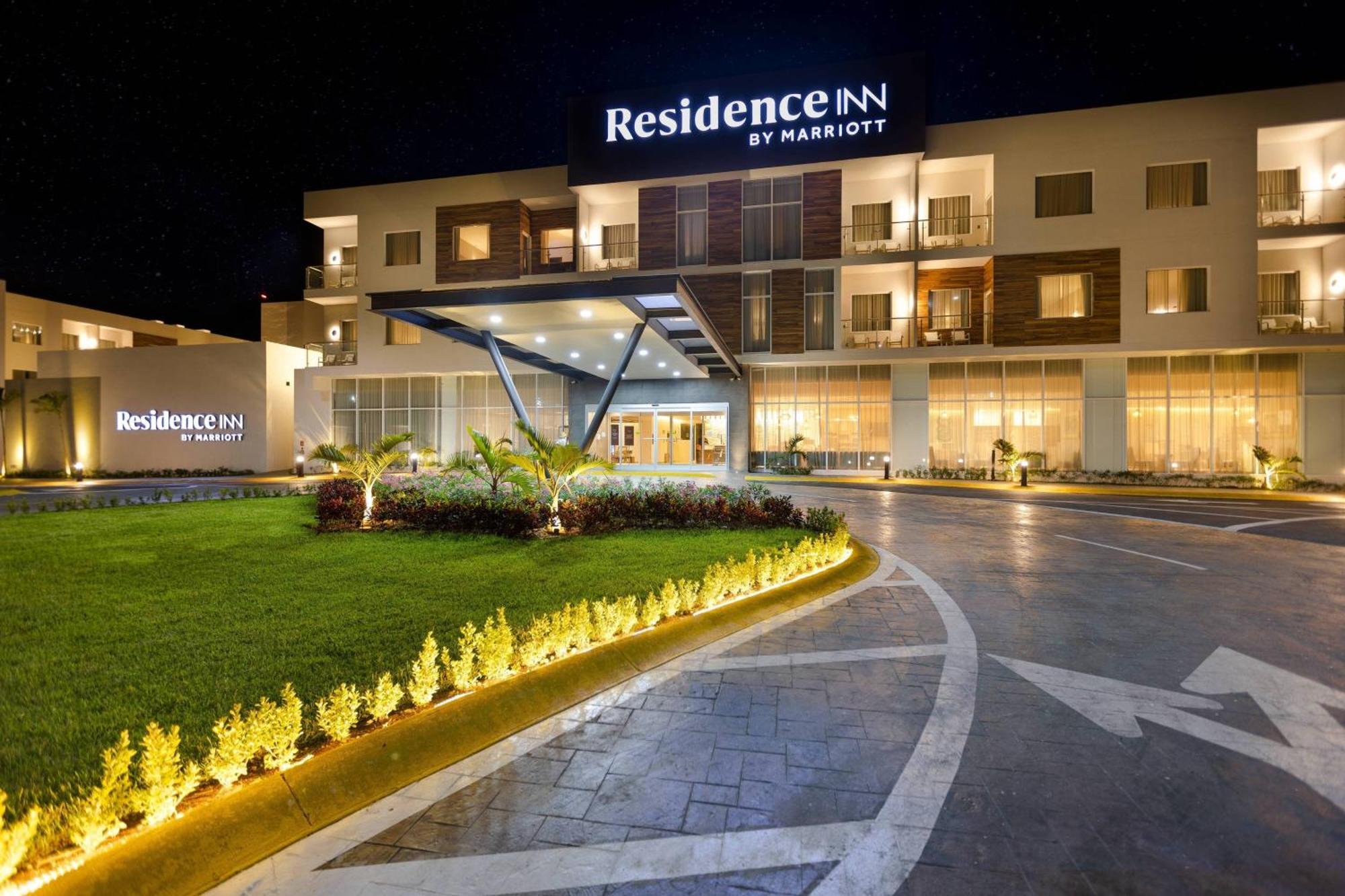 Residence Inn By Marriott Cancun Hotel Zone Exteriör bild